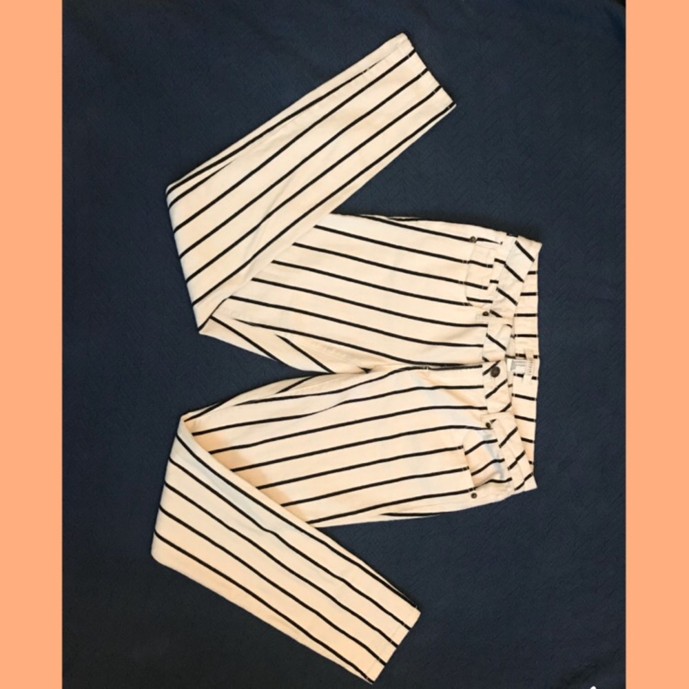 Forever 21 size 28 Striped Pants